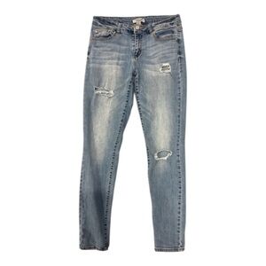 Refuge Light Blue Distressed Skinny Jeans | Women’s Size 8